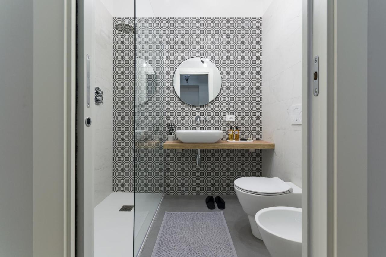 Sphera Bologna, Design Suite Under The Two Towers מראה חיצוני תמונה
